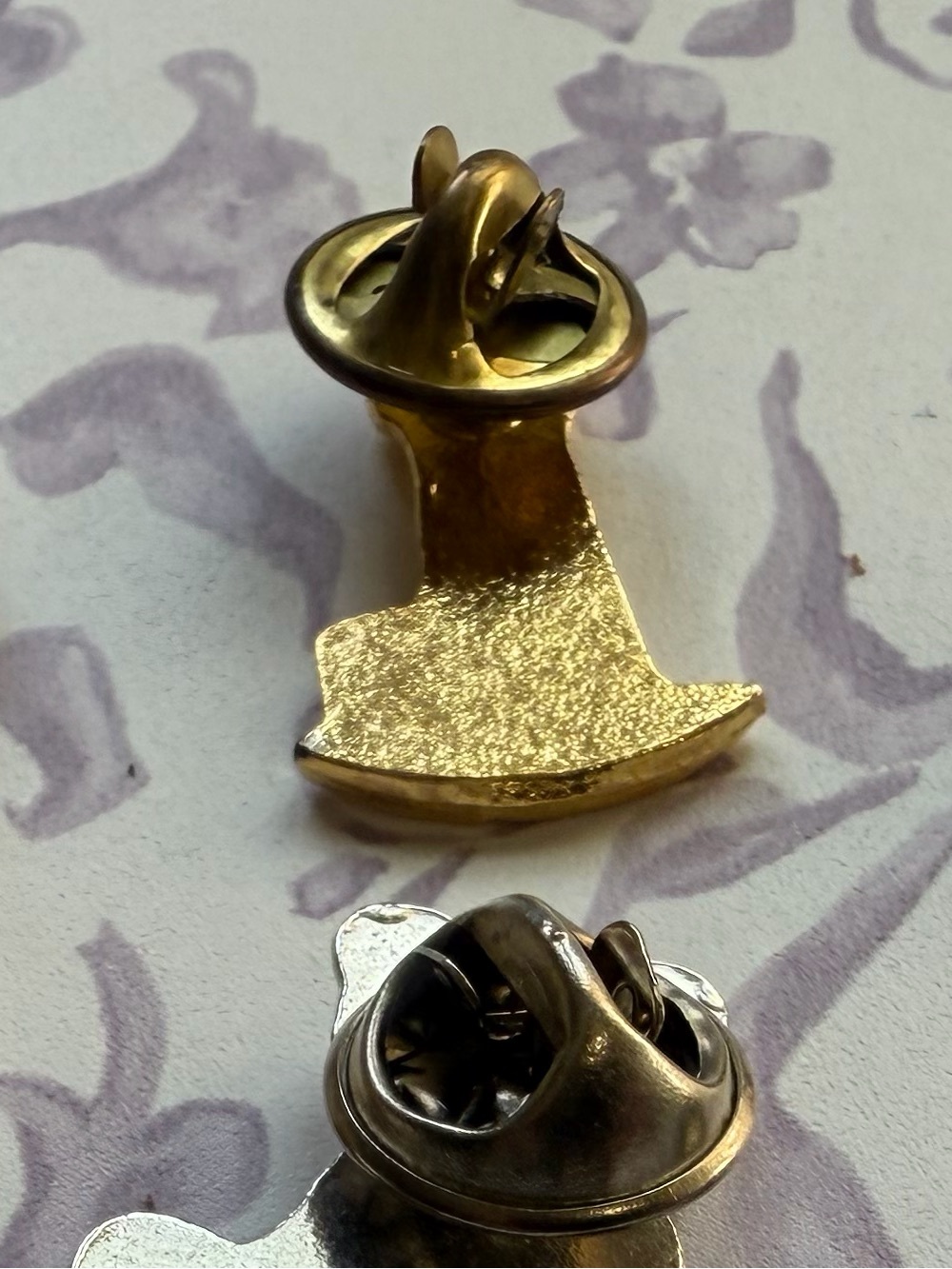 Gold Lighthouse Pin - Picture 2 of 2